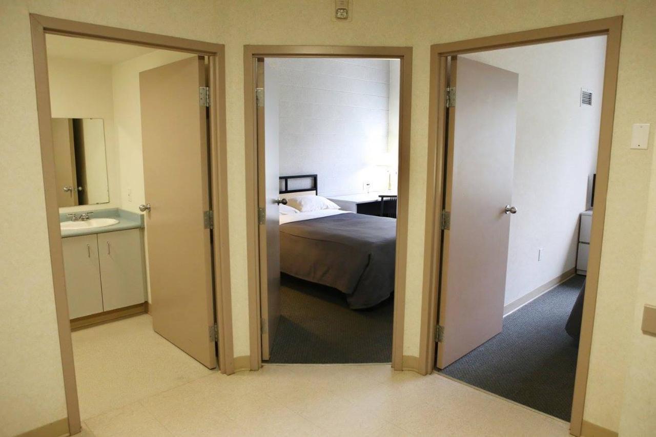 Residence&conference Centre - Hamilton